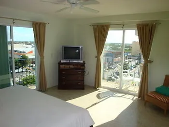 El Cantil Condominiums Resort Cozumel 3*,