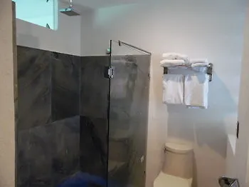 Hotel El Cantil Condominiums Resort Cozumel
