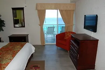 El Cantil Condominiums Resort Cozumel Hotel