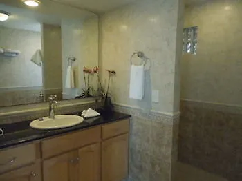 El Cantil Condominiums Resort Cozumel Hotel