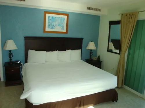 El Cantil Condominiums Resort Cozumel