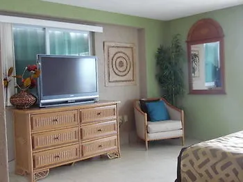 El Cantil Condominiums Resort Cozumel