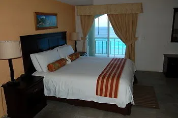 El Cantil Condominiums Resort Cozumel 3*,